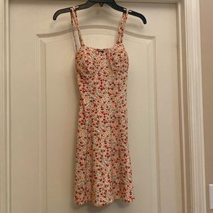 Lily Rose dress ties at shoulders, flower dress. Brand new